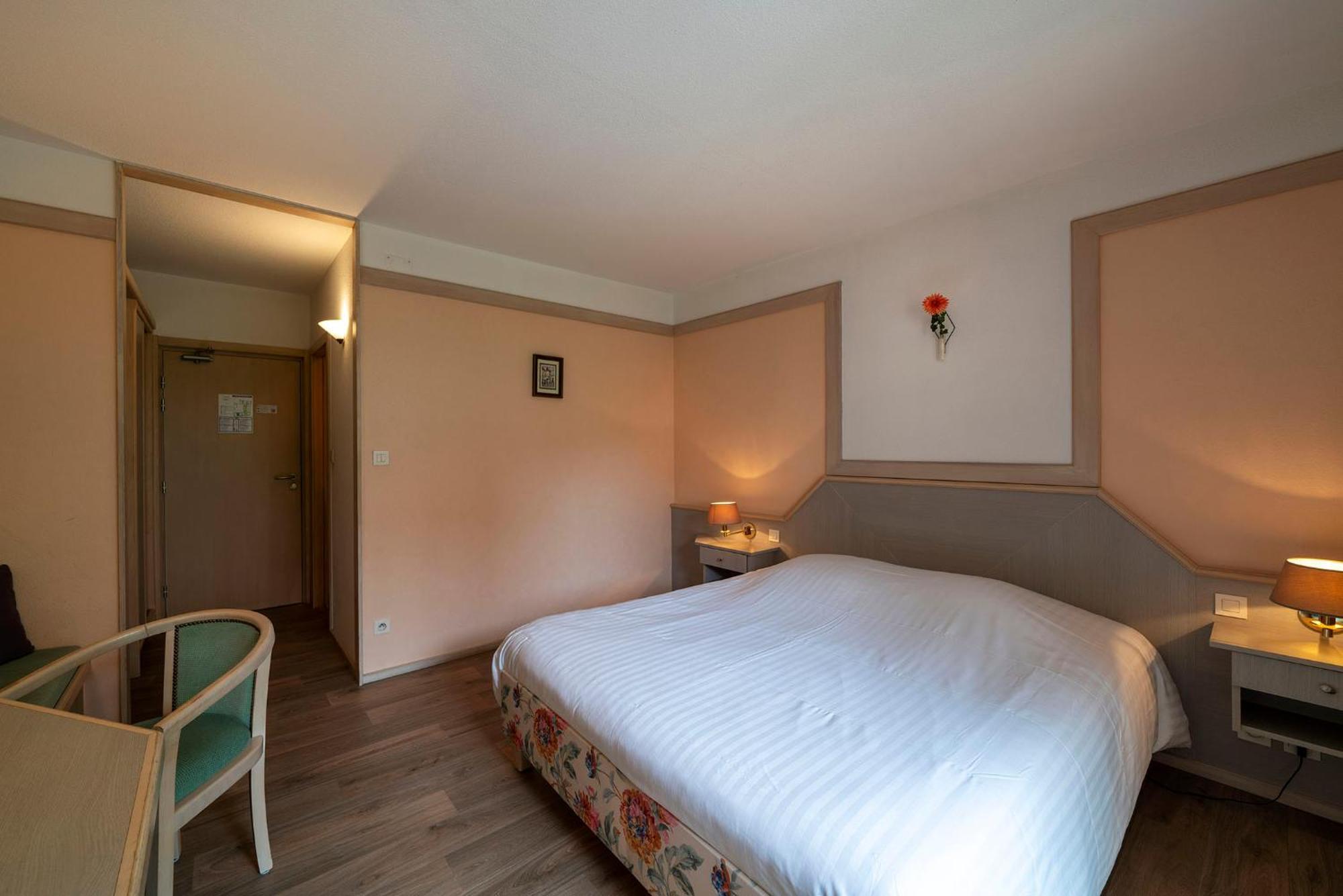 Hotel A La Vignette - Colmar-Nord Saint-Hippolyte (Haut-Rhin) Exterior foto