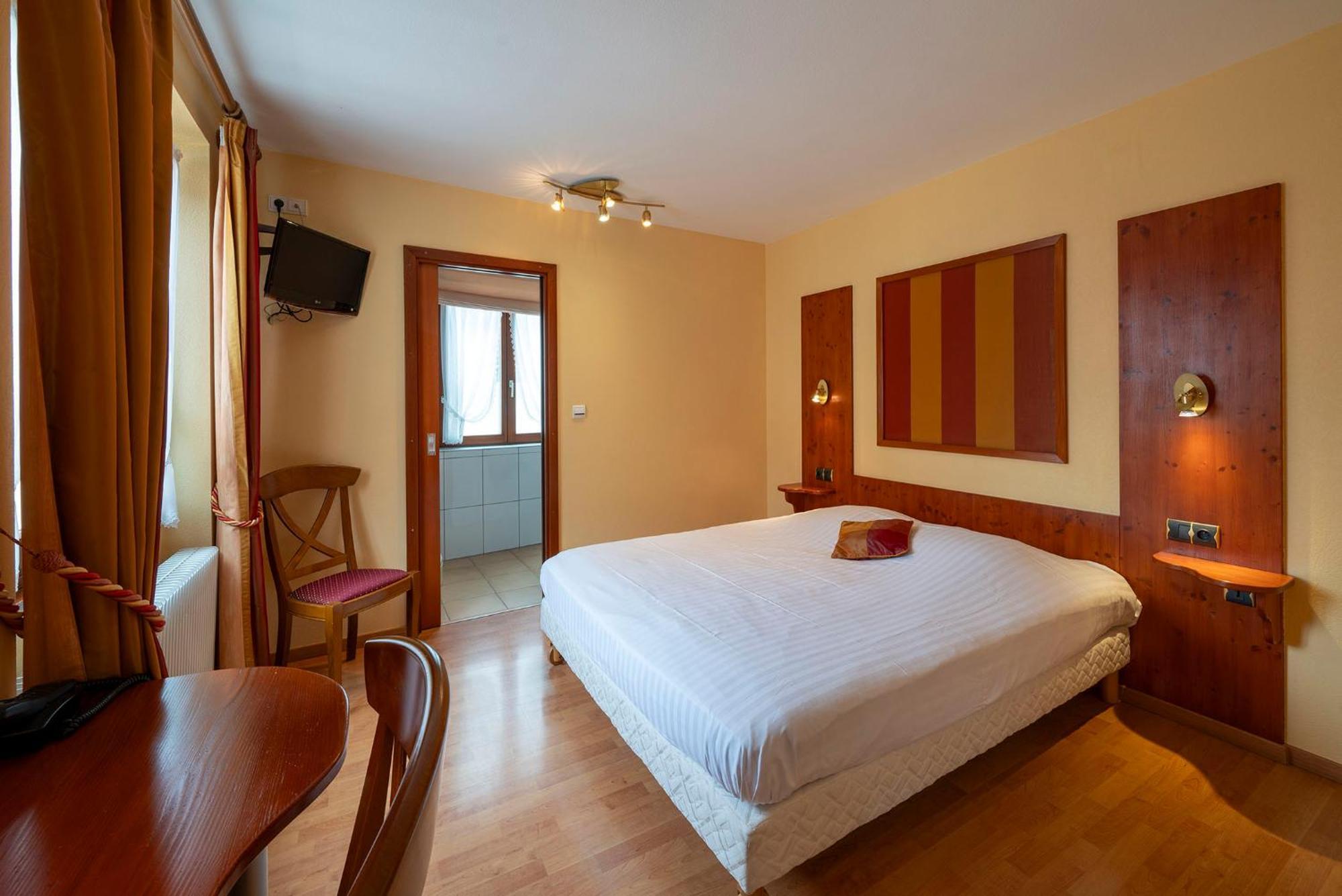 Hotel A La Vignette - Colmar-Nord Saint-Hippolyte (Haut-Rhin) Exterior foto