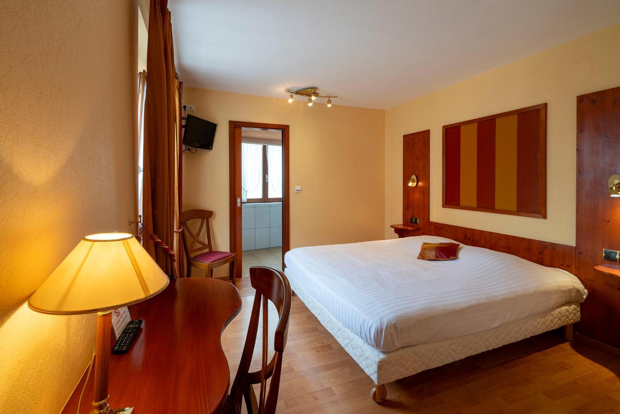 Hotel A La Vignette - Colmar-Nord Saint-Hippolyte (Haut-Rhin) Exterior foto