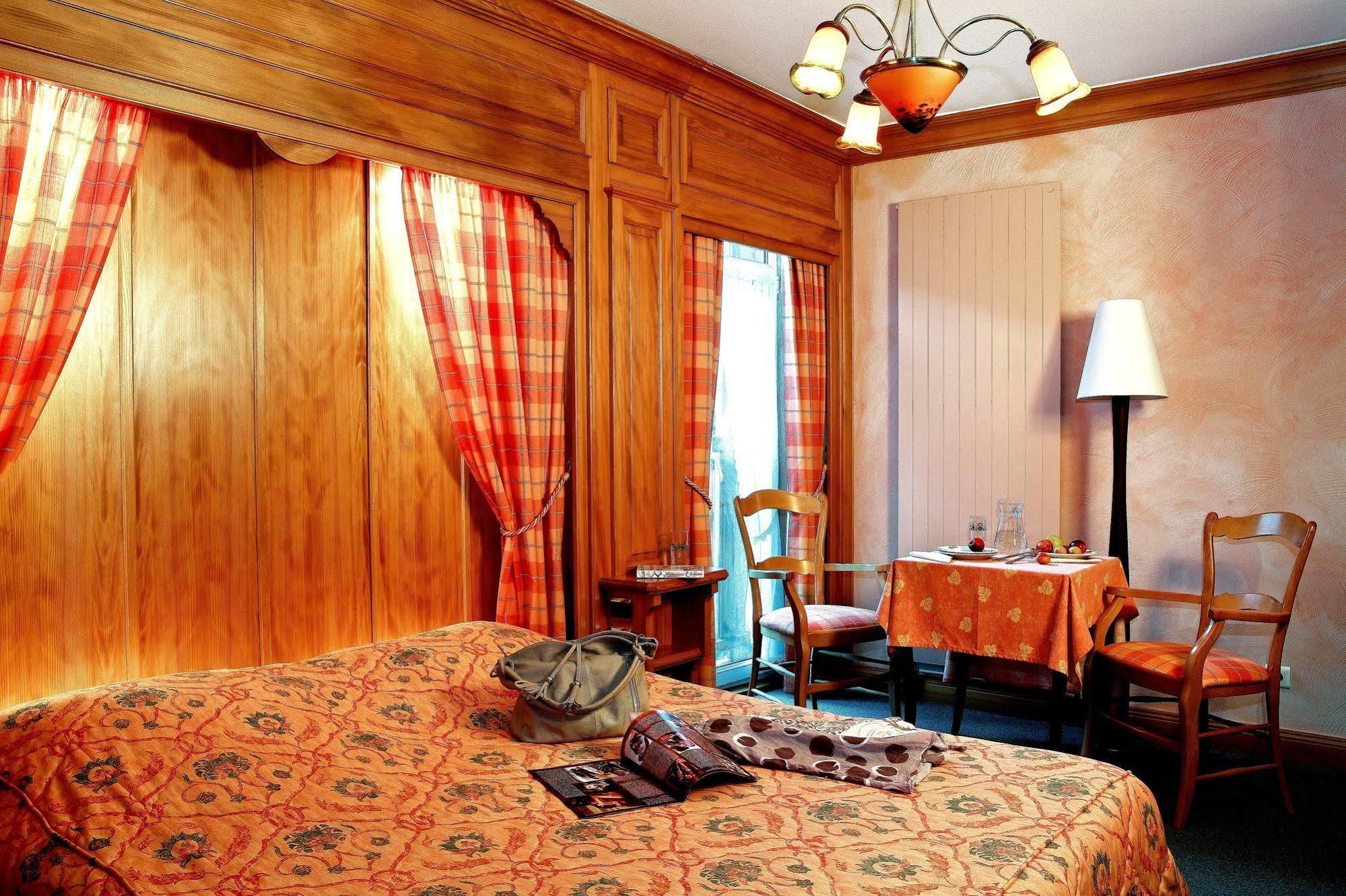 Hotel A La Vignette - Colmar-Nord Saint-Hippolyte (Haut-Rhin) Exterior foto